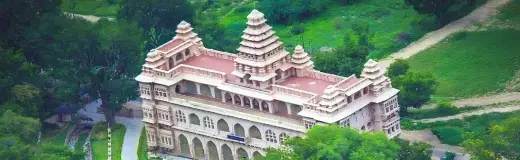 https://dev-public.freshbus.com//Chittoor_27d5ce145a.webp